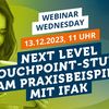 Frau mit iPad mit Webinar Wednesday, 13.12.2023, 11 Uhr, Next Level Touchpoint-Studie am Praxisbeispiel mit IFAK